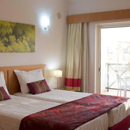 Grand Muthu Do Vale Lägenhetshotell 5*