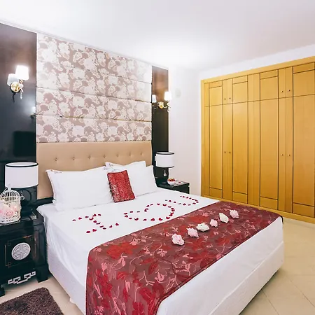 Lägenhetshotell Grand Muthu Do Vale 5*