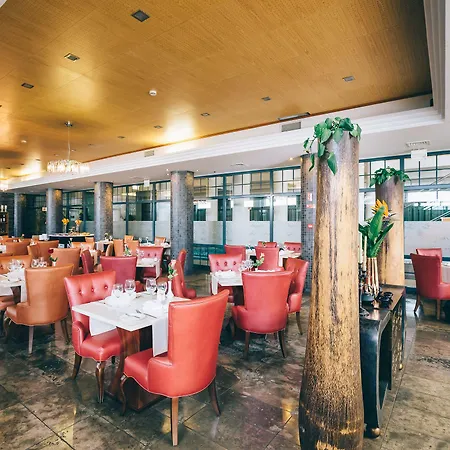 Grand Muthu Do Vale Lägenhetshotell 5*