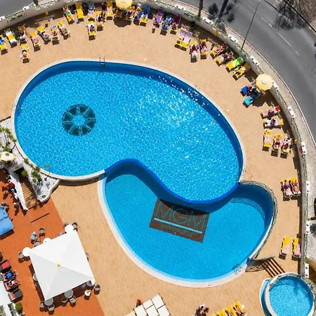 Grand Muthu Do Vale Aparthotel 5*