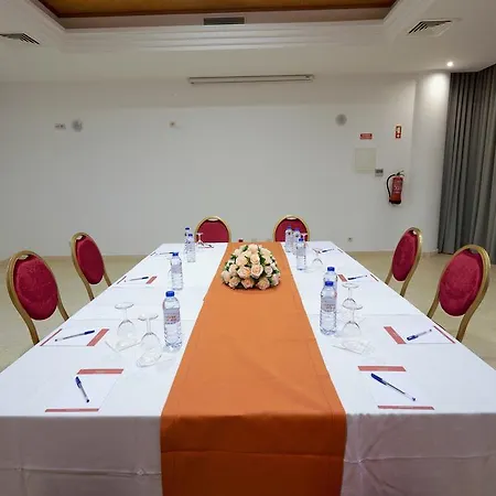 Ξενοδοχείο με διαμερίσματα Grand Muthu Do Vale 5*