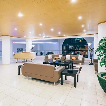 Lägenhetshotell Grand Muthu Do Vale 5*