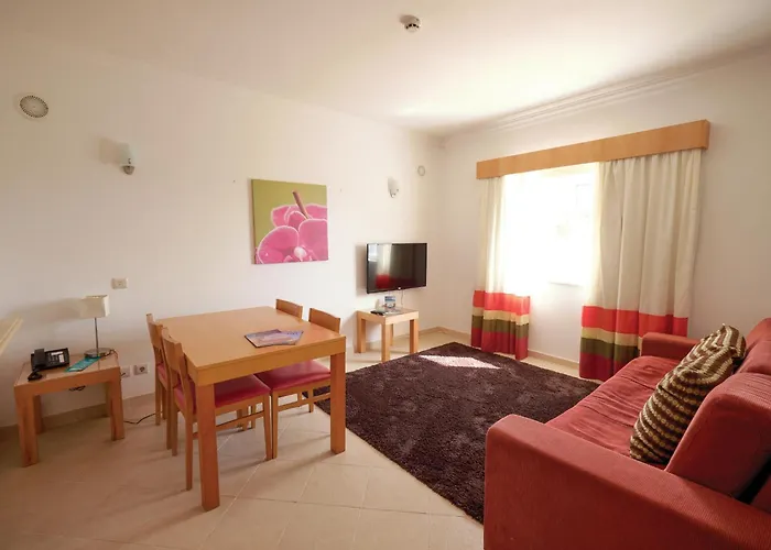 Apartahotel Grand Muthu Do Vale 5*