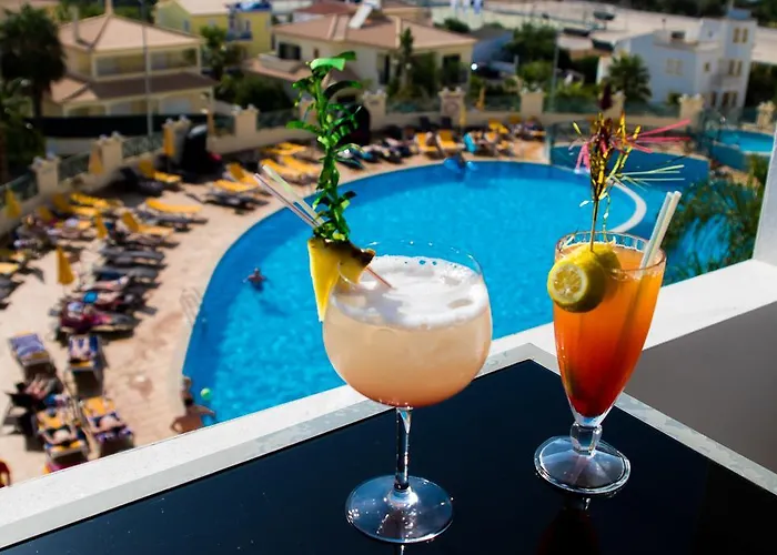 Apartahotel Grand Muthu Do Vale 5*